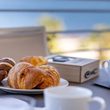 Апартаменты Mughetto Oliveto Lario